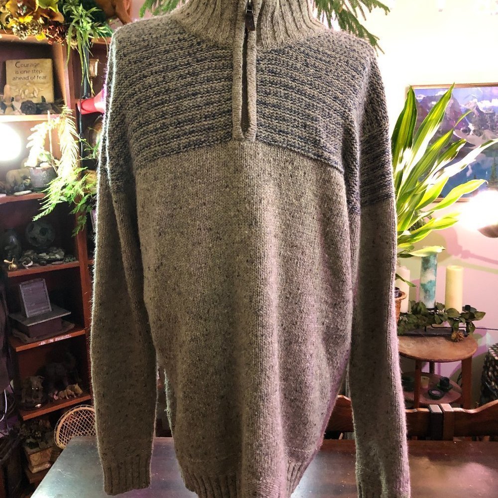 Mens Gray with Blue Pullover Denver Hayes Sweater . 2XL